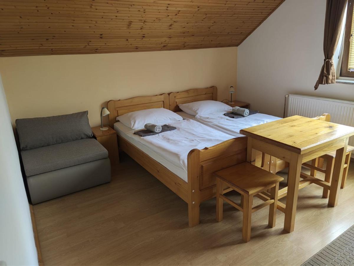 Guesthouse Mirko Hodak 셀리스테 드레즈니크 외부 사진