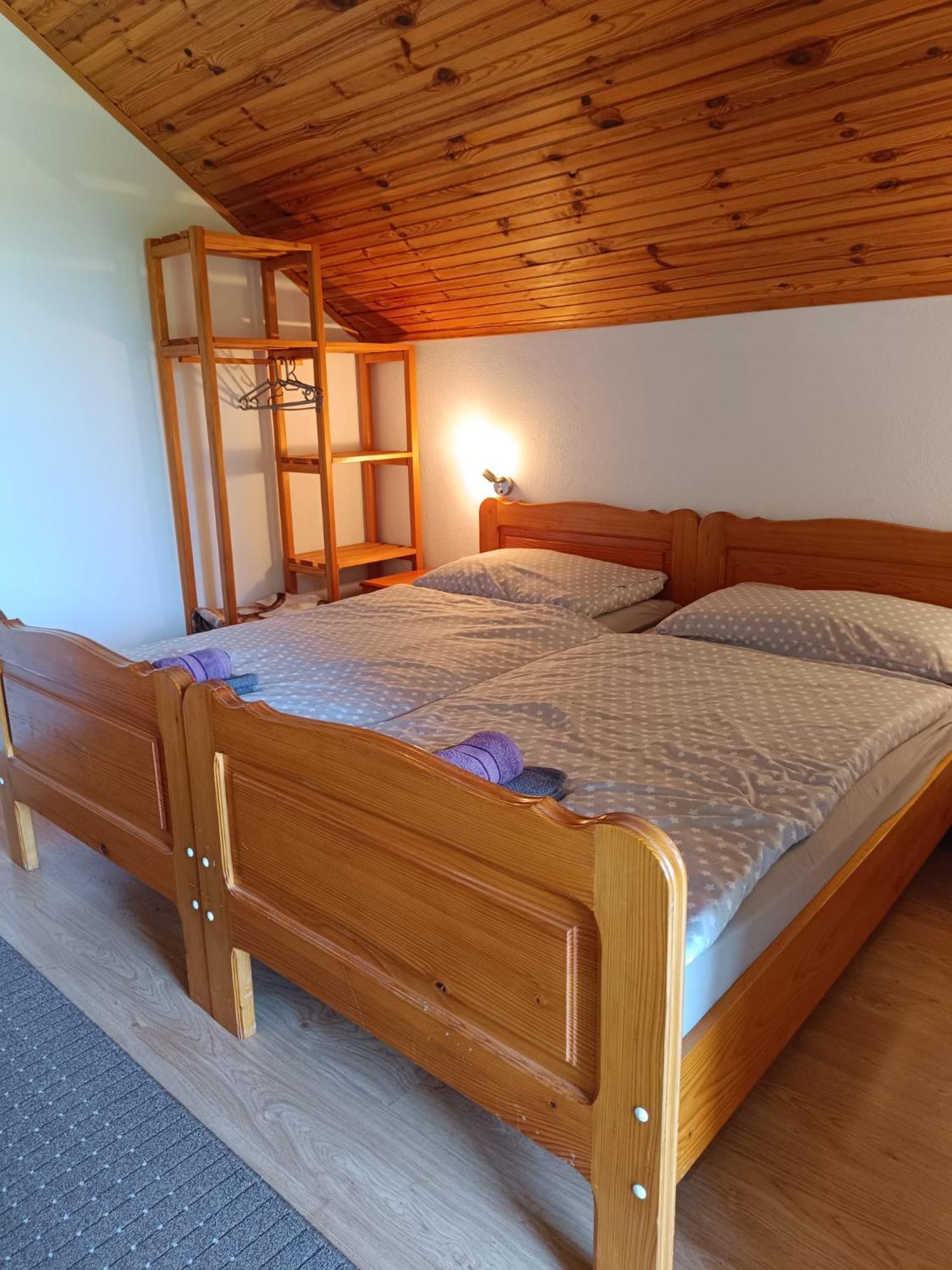 Guesthouse Mirko Hodak 셀리스테 드레즈니크 외부 사진