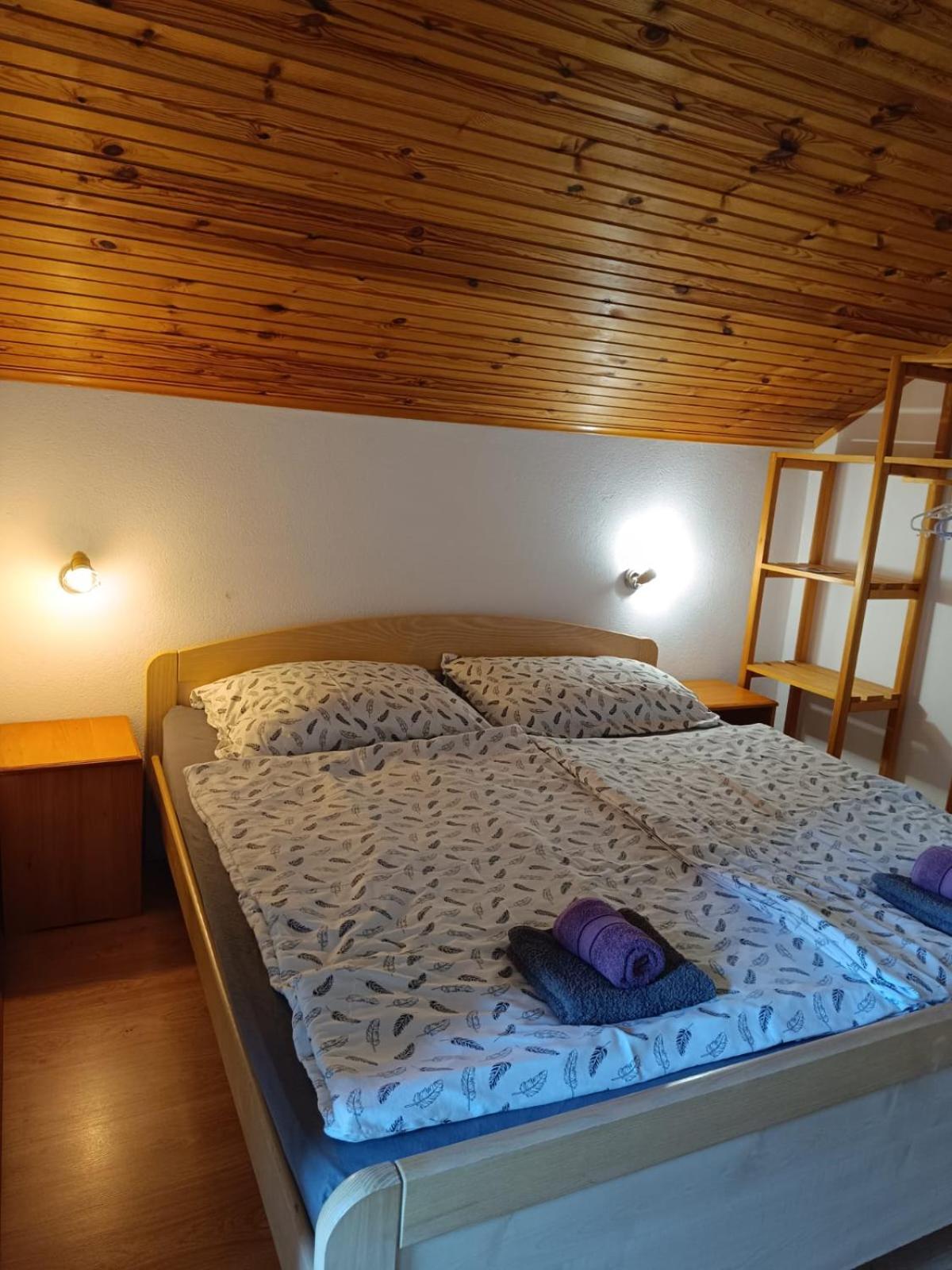 Guesthouse Mirko Hodak 셀리스테 드레즈니크 외부 사진